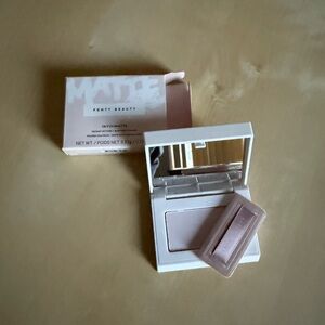 Fenty Beauty Invisimatte Compact with Mirror -MINI SIZE